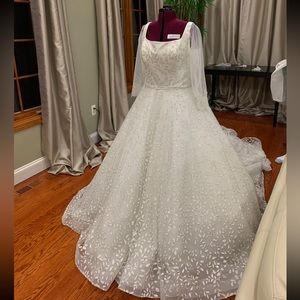 Wedding dress with sequin details